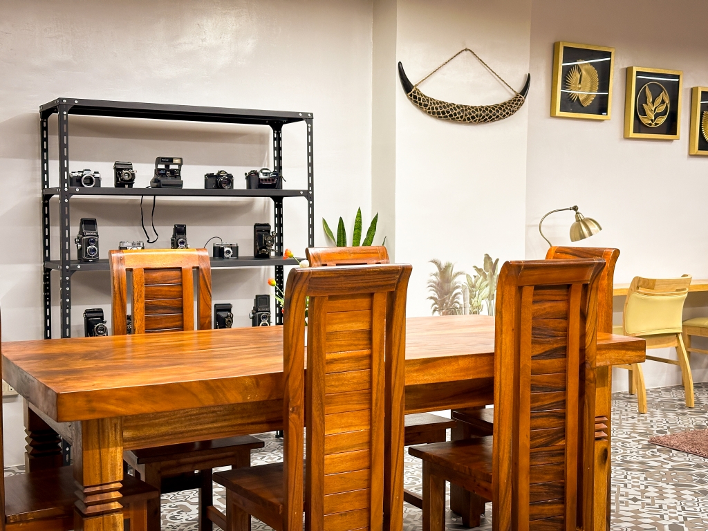 フィリピン留学 Cebu21 - Wales-Business Lounge-5